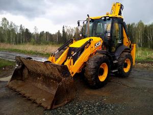 Услуги экскаватора-погрузчика JCB фото.jpg